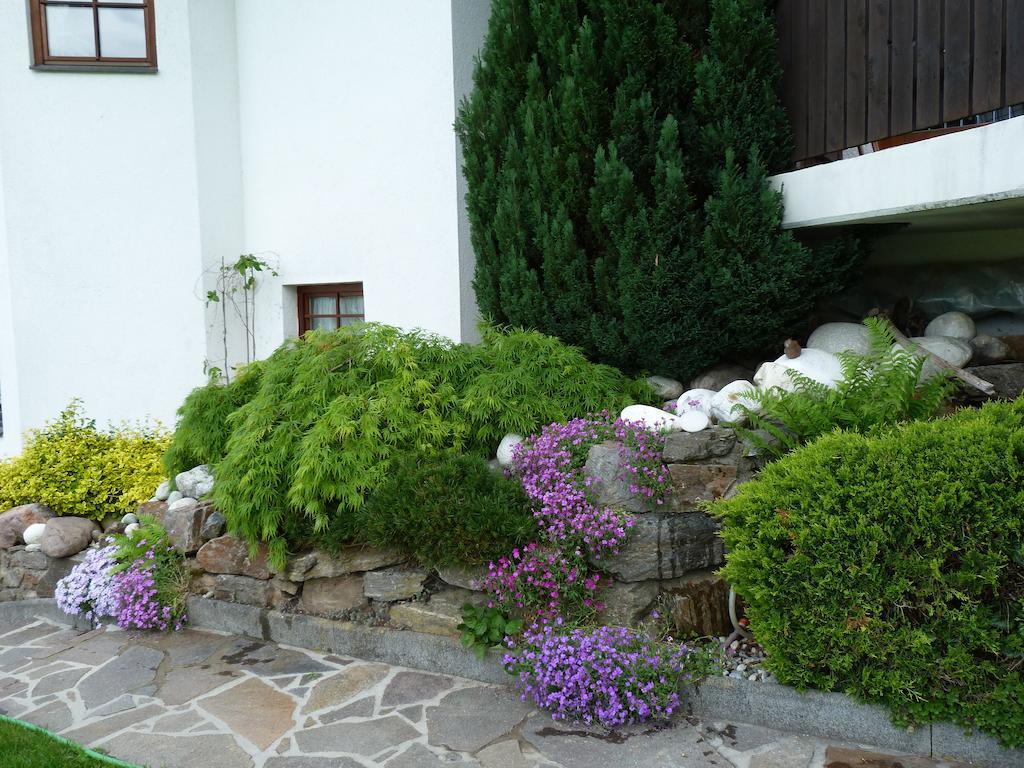 Ferienhaus Bluemel Inkl. Freier Strandbadeintritt Velden am Woerthersee Exterior photo